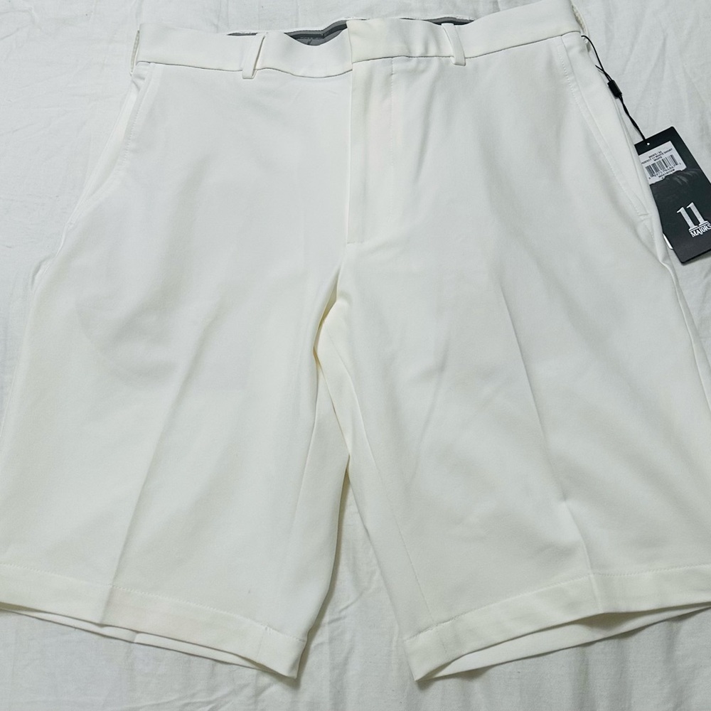 NWT Walter Hagen Perfect 11 Golf/Pickleball shorts Off White - Picture 3 of 5